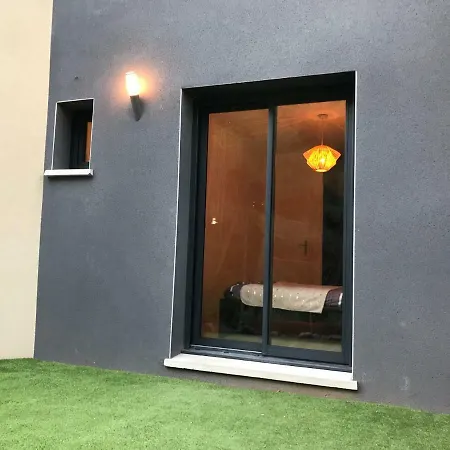 Nouveau !!! La Foret - Gite Moderne - Piscine - Vue Panoramique Сasa de vacaciones