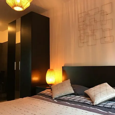 Сasa de vacaciones Nouveau !!! La Foret - Gite Moderne - Piscine - Vue Panoramique *